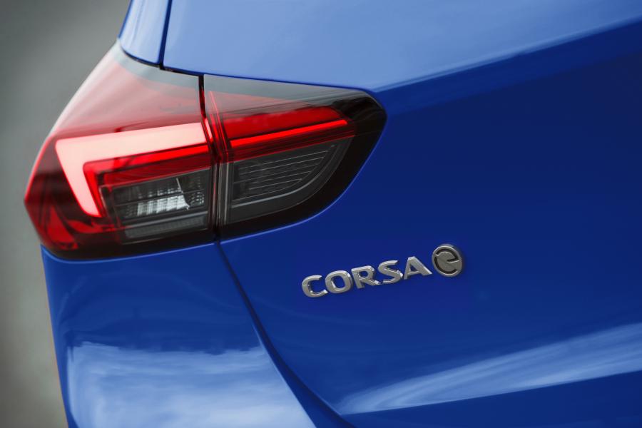 Детали экстерьера Opel Corsa-e (F) 2019 года  (фото 41 из 45)